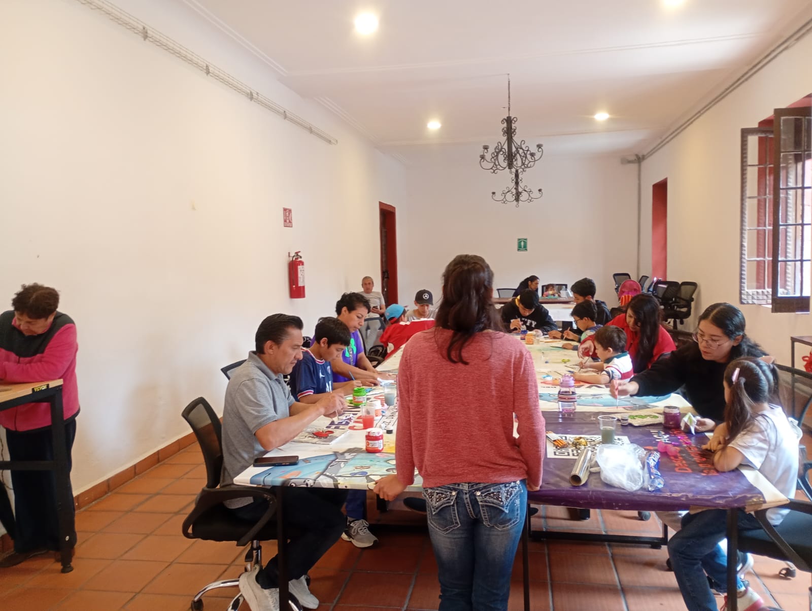 Actividad: Convite Cultural de artes plásticas y escénicas